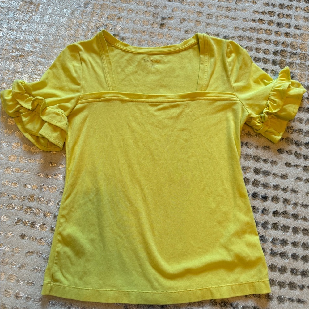 Yellow Lilly Pulitzer top size small